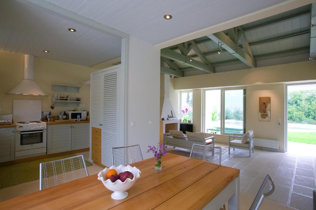 Villa Rodia room 6